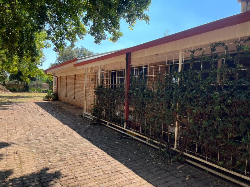 6 Bedroom Property for Sale in Koster North West